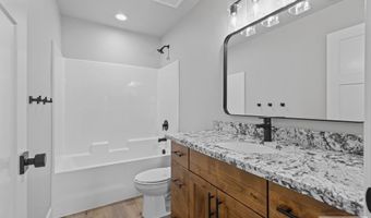 540 N 4th St, Ashton, ID 83420