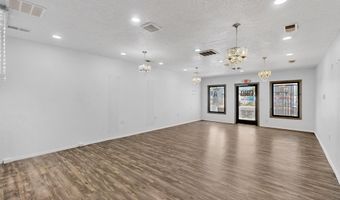 3915 4th St NW, Albuquerque, NM 87107