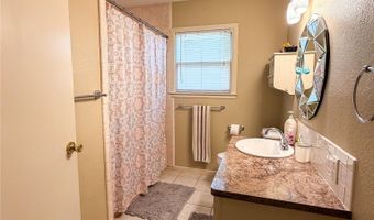 1408 Westover Dr, Anson, TX 79501