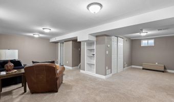 236 Lima St, Aurora, CO 80010