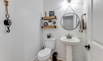 11 Bartons Run Dr, Bluffton, SC 29910