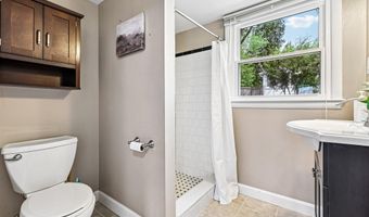 6119 MARILYN Dr, Alexandria, VA 22310