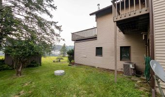 W8076 Eagle Court, Oxford, WI 53952