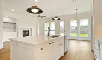617 Hummingbird Dr, Aledo, TX 76008