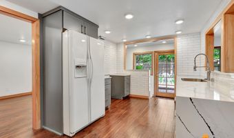 2641 W 27th Ave, Anchorage, AK 99517