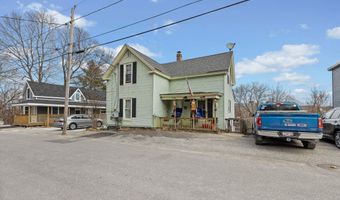 42 Newbury St, Auburn, ME 04210