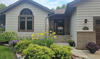 2510 Bobbie Dr, Aberdeen, SD 57401