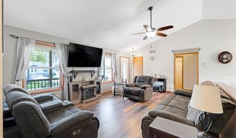 706 Taylor Ln, Albion, IN 46701