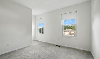 5555 Revmal Ln, Delhi, OH 45238