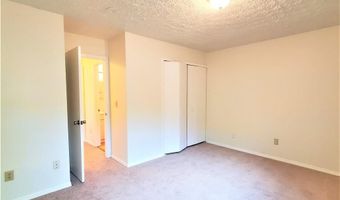 66 Country Place Ct, Alpharetta, GA 30005