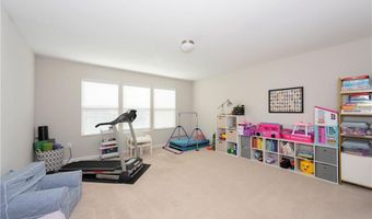 112 Scotch Moss Dr, Advance, NC 27006