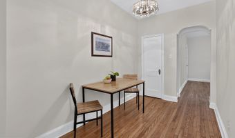 2520 41ST St NW, Washington, DC 20007