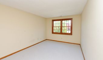 1325 Farmington Ave 13, Bristol, CT 06010