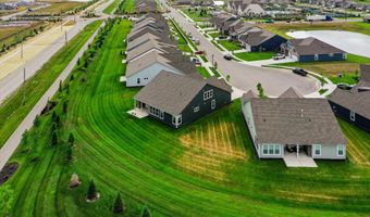 5054 Foxley Park Ln, Avon, IN 46123