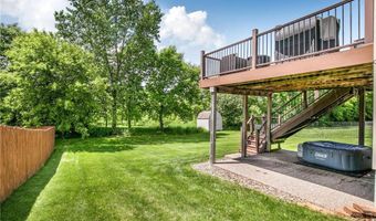 984 Waters Edge Cir, Avon, MN 56310