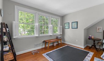 5121 BALTAN Rd, Bethesda, MD 20816