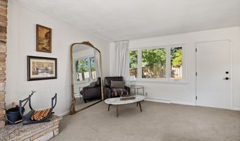 1008 Valley Dr, Ashland, OH 44805