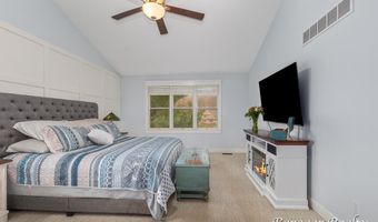 8790 Laurel Ridge Dr SE, Alto, MI 49302