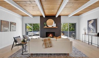 530 Cathedral Dr, Aptos, CA 95003