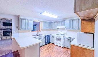 1727 N 10th St, Arkansas City, KS 67005