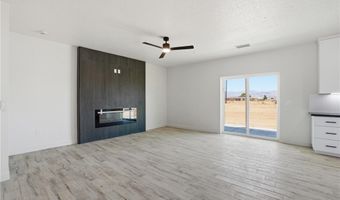 22819 Little Beaver Rd, Apple Valley, CA 92308