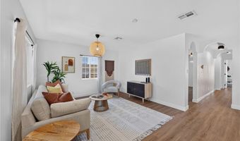 722 Royce St, Altadena, CA 91001