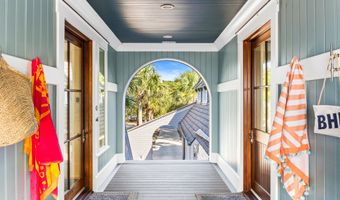 35 Cape Fear Trl, Bald Head Island, NC 28461
