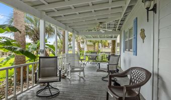319 Old Causeway Rd, Atlantic Beach, NC 28512