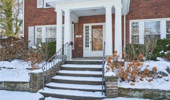 141 Storer Ave, Akron, OH 44302