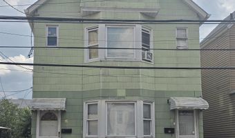6 W 35TH St 1, Bayonne, NJ 07002