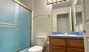 1227 Green Valley Dr, Fallon, NV 89406
