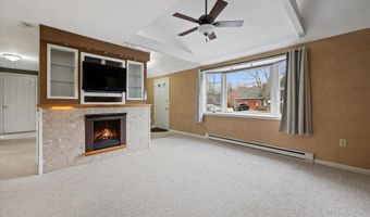 22 Cortland Cir, Bangor, ME 04401