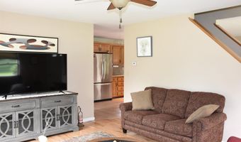 9 Strawberry Ln, Barre, VT 05641