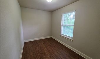 605 NW 17th Ct, Bentonville, AR 72712