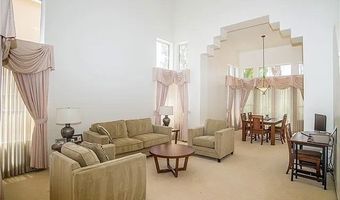 823 S Parkglen Pl, Anaheim, CA 92808