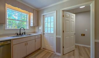 206 Riverchase Dr, Bainbridge, GA 39819