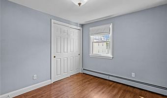 66 Mawney St, East Greenwich, RI 02818