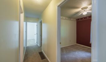 13590 Eddy Rd, Athens, OH 45701