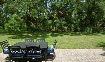 18220 Elmwood Dr, Alva, FL 33920