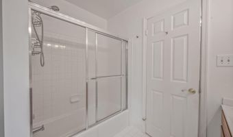 8329 TURNBERRY Ct, Potomac, MD 20854