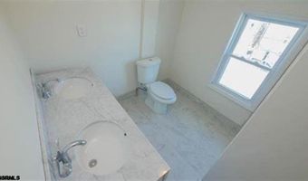 38 N Iowa Ave, Atlantic City, NJ 08401