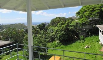 2814 Laola Pl, Honolulu, HI 96813
