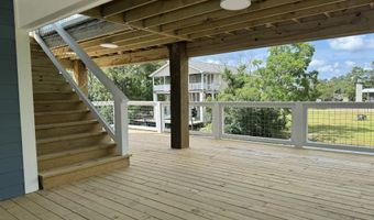 5009 Alaska St, Bay St. Louis, MS 39520