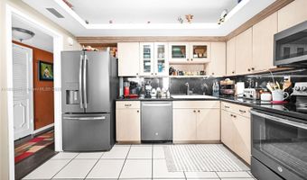 9341 E Bay Harbor Dr 3D, Bay Harbor Islands, FL 33154