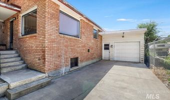 560 Oakley Ave, Burley, ID 83318