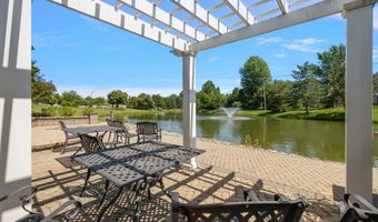 1734 Weatherstone Dr, Ann Arbor, MI 48108