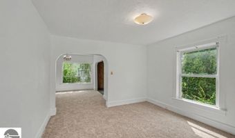 221 W Center St, Alma, MI 48801
