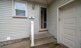 1774 Laurie Dr, Austintown, OH 44511