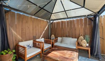 255 Oleander Dr, Oceanside, CA 92057