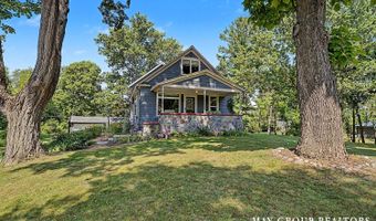 665 Honey Creek Ave NE, Ada, MI 49301